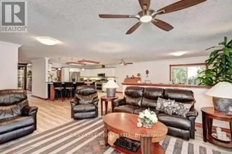 527 River Road Cambridge ON N3C 2B8