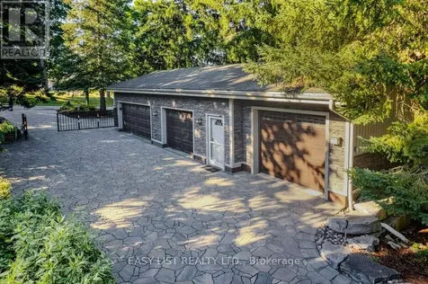 527 River Road Cambridge ON N3C 2B8
