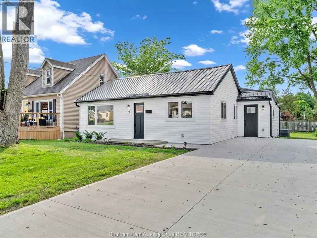 7 Oxley Drive Chatham ON N7L 2K5