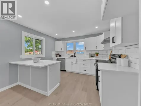 7 Oxley Drive Chatham ON N7L 2K5