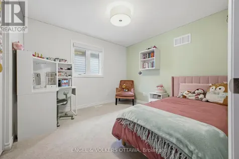 139 Switch Grass Crescent Ottawa ON K2J 5Z3