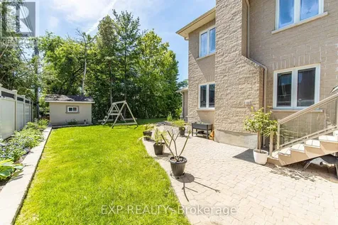 62 Lotta Avenue Ottawa ON K2G 2B5