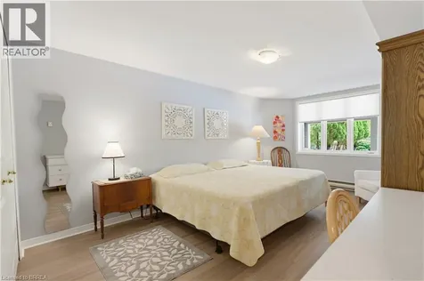 114 Jerome Park Drive Dundas ON L9H 6H3