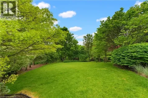 114 Jerome Park Drive Dundas ON L9H 6H3