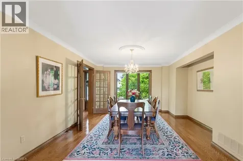114 Jerome Park Drive Dundas ON L9H 6H3