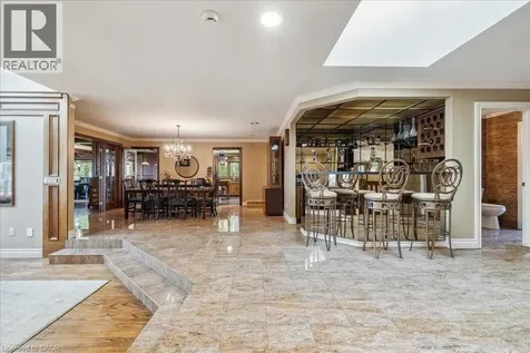7 Lakegate Drive Stoney Creek ON L8E 3T7