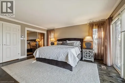 7 Lakegate Drive Stoney Creek ON L8E 3T7