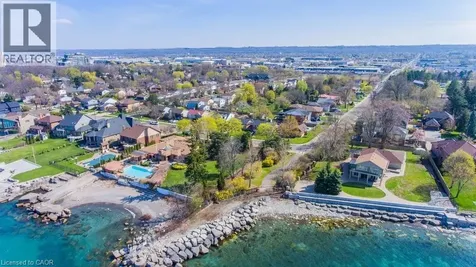 7 Lakegate Drive Stoney Creek ON L8E 3T7