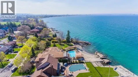 7 Lakegate Drive Stoney Creek ON L8E 3T7