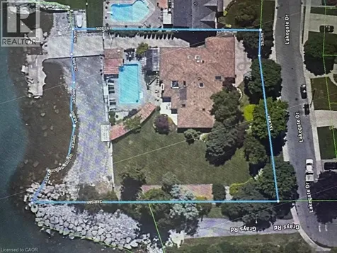 7 Lakegate Drive Stoney Creek ON L8E 3T7