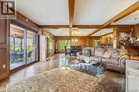 7 Lakegate Drive Stoney Creek ON L8E 3T7
