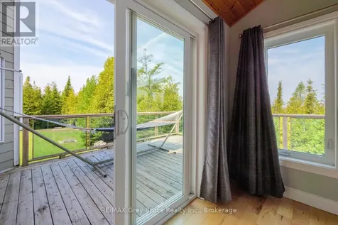 37 Paradise Drive Northern Bruce Peninsula ON N0H 1W0