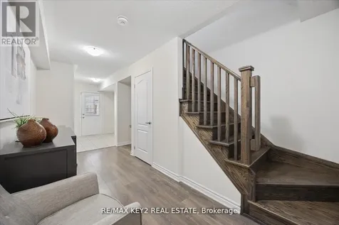 2417 Fall Harvest Crescent Pickering ON L1X 0G1