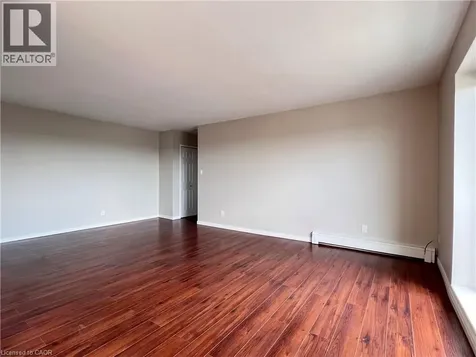 283 Fairway Road North Kitchener ON N2A 2P1