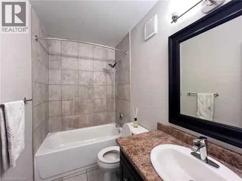 283 Fairway Road North Kitchener ON N2A 2P1