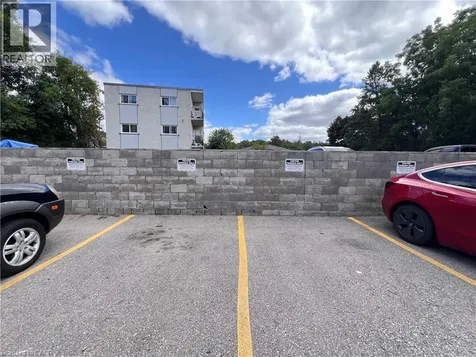 283 Fairway Road North Kitchener ON N2A 2P1