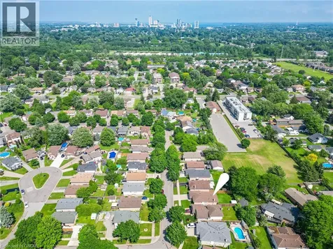 6444 Armstrong Drive Niagara Falls ON L2H 2M1