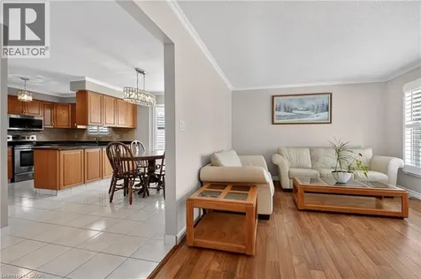 6444 Armstrong Drive Niagara Falls ON L2H 2M1