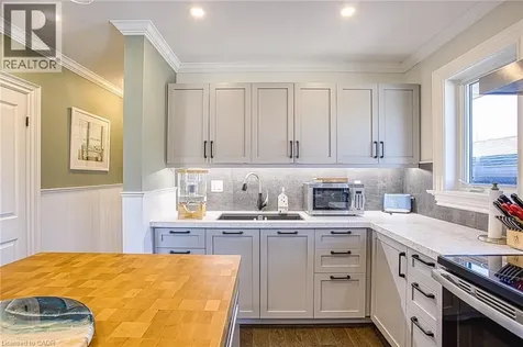 90 Prince Charles Drive Georgetown ON L7G 3V4