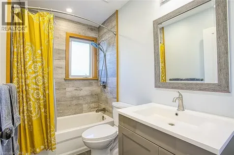 90 Prince Charles Drive Georgetown ON L7G 3V4