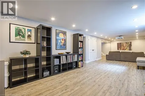 90 Prince Charles Drive Georgetown ON L7G 3V4