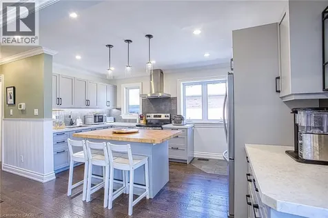 90 Prince Charles Drive Georgetown ON L7G 3V4