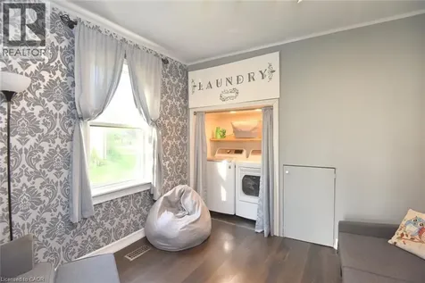 353 Maple Avenue South Burford ON N0E 1A0