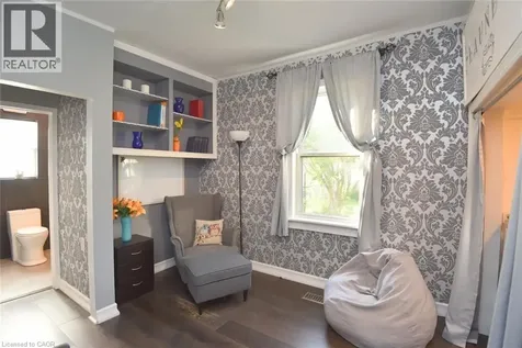 353 Maple Avenue South Burford ON N0E 1A0