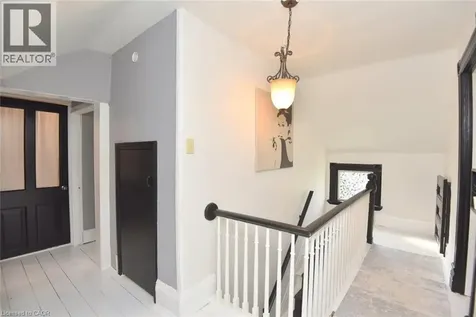 353 Maple Avenue South Burford ON N0E 1A0