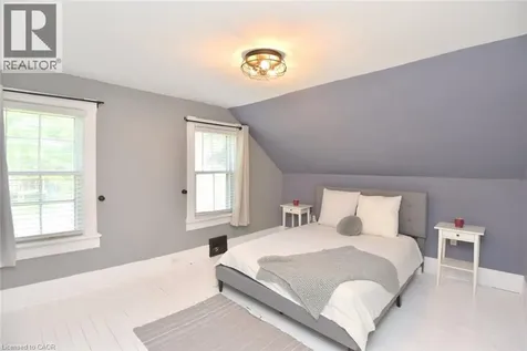 353 Maple Avenue South Burford ON N0E 1A0