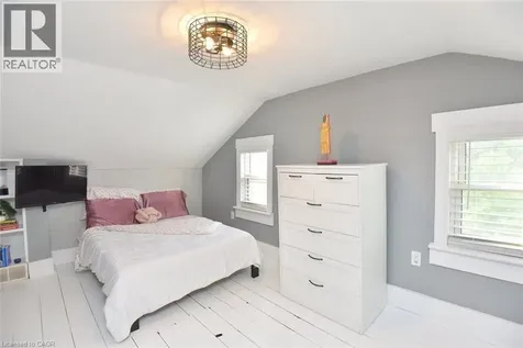 353 Maple Avenue South Burford ON N0E 1A0
