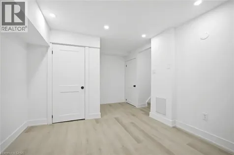 121 Centennial Road Toronto ON M1C 1Z7