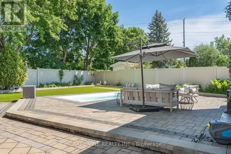 79 Homestead Street Ottawa ON K2E 7T3