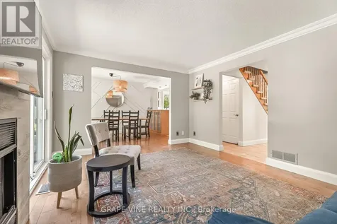79 Homestead Street Ottawa ON K2E 7T3