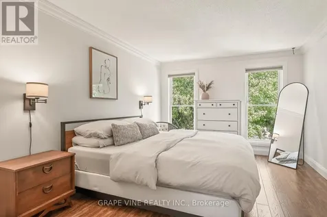 79 Homestead Street Ottawa ON K2E 7T3