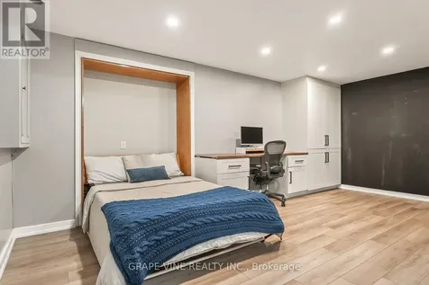 79 Homestead Street Ottawa ON K2E 7T3