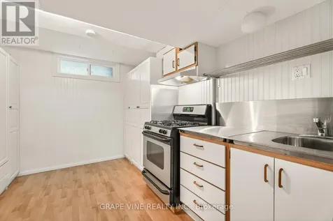 79 Homestead Street Ottawa ON K2E 7T3