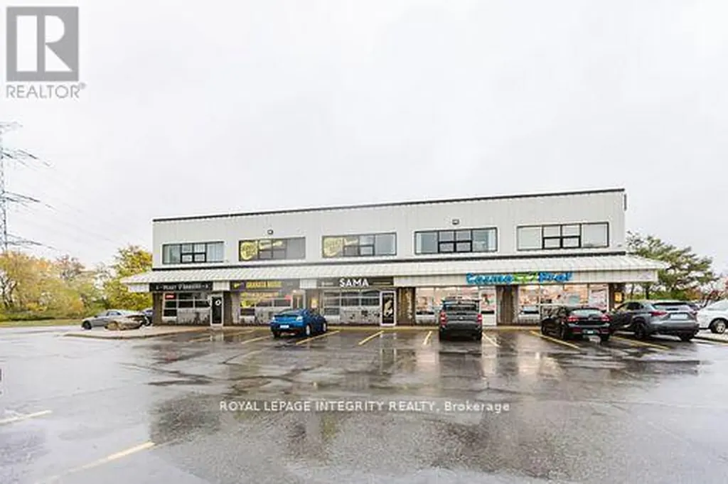 43 Roydon Place Ottawa ON K2E 1A3
