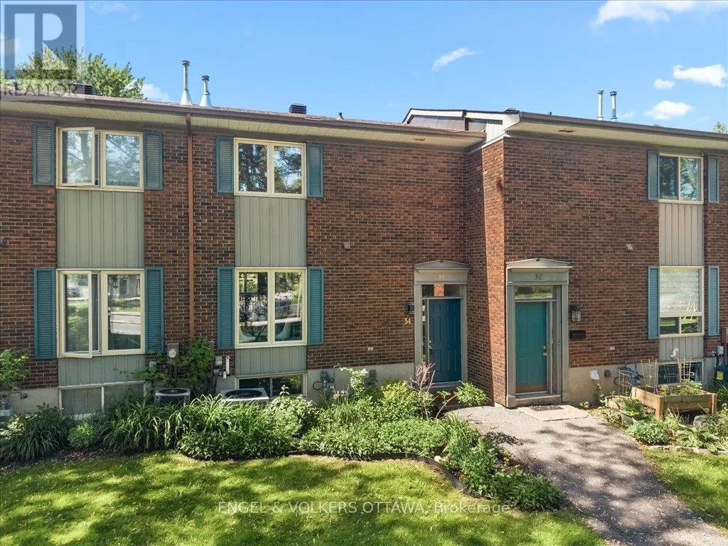 34 Viewpointe Private Ottawa ON K1V 1M5