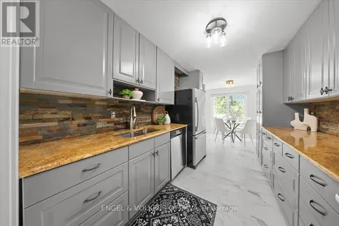 34 Viewpointe Private Ottawa ON K1V 1M5