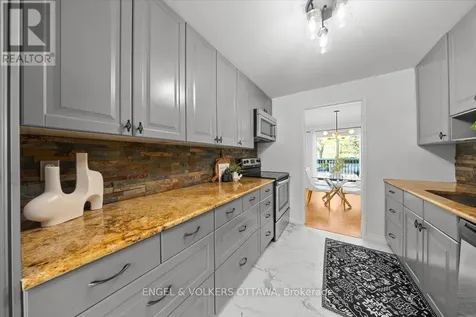 34 Viewpointe Private Ottawa ON K1V 1M5
