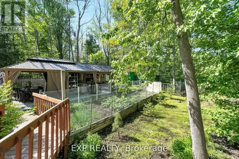 180 Brophy's Lane Blue Mountains ON L9Y 0K5