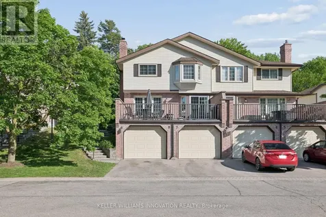 236 Kingswood Drive Kitchener ON N2E 2K2