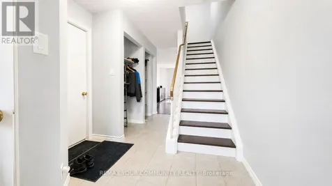 210 Highland Crescent Kitchener ON N2M 5H7