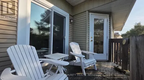 210 Highland Crescent Kitchener ON N2M 5H7