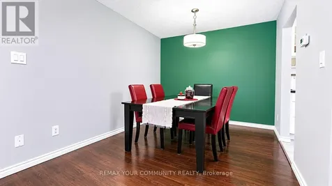 210 Highland Crescent Kitchener ON N2M 5H7