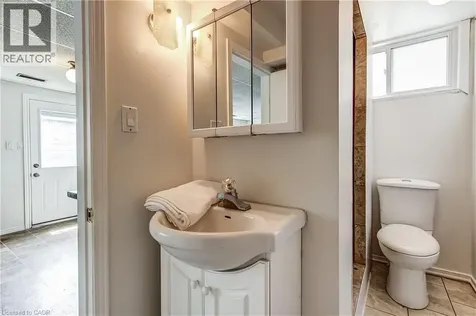 134 Norfolk Avenue Cambridge ON N1R 3V2