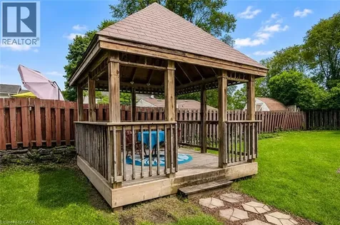 134 Norfolk Avenue Cambridge ON N1R 3V2