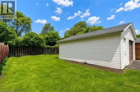 134 Norfolk Avenue Cambridge ON N1R 3V2