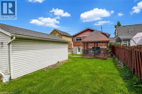 134 Norfolk Avenue Cambridge ON N1R 3V2